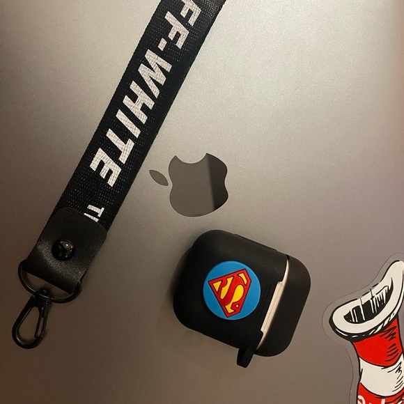 Fashionable cases for AirDrops. - Picture 7 of 8